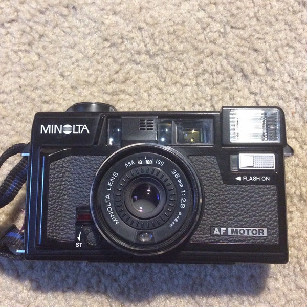 Tested Minolta HI-MATIC AF2-M Point & Shoot 35mm Film Camera