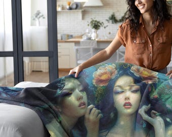 Manta de terciopelo, arte de brujas marinas, sirenas y diosas del agua, peces, flores, vestidos ornamentados, decoración del hogar, regalo para ella, manta acogedora