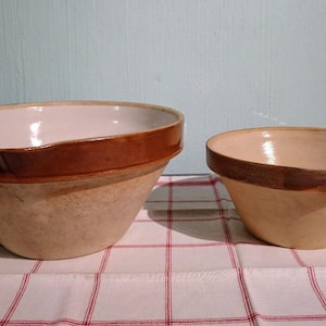 Large French stoneware mixing bowls, No 9+10. Classic Jatte, Tian. For dough, fruit, salad, storage, choice. Farm house. Vintage. US:DDP