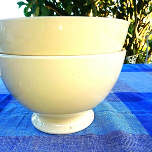 Antique Villeroy Boch bols, early 20th, very large 19 cm, 7 1/2 inch diameter, creamy white, rare. Very well preserved. Sold separately.