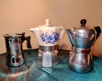 Smallest espresso cookers, original Italy, rare caffettiere, top stove, vintage, 60s-80s, collector's finds , selection. Various states.