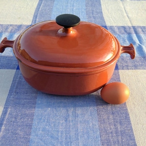 ルクルーゼ　ヴィンテージ アンティーク　enzo mari ママシリーズ　赤 NEW Cocotte Le Creuset, Collection Mama, Enzo Mari 1970s Red