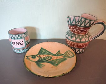 Robert Picault, Vallauris, typical ceramics, Vallauris, France. Era Picasso, Capron, Madura, Derval. Mid century. 1960s.
