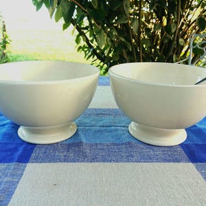 Antique Villeroy Boch bols, early 20th, very large 19 cm, 7 1/2 inch diameter, creamy white, rare. Very well preserved. Sold separately.