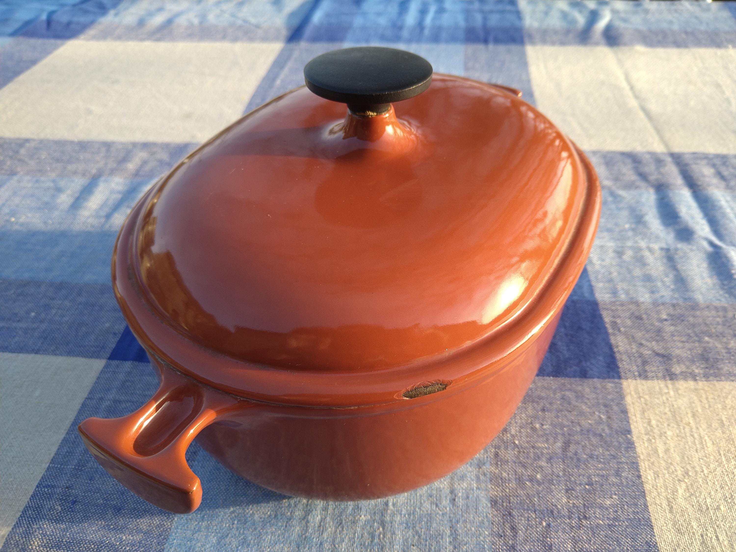 The Smallest LA MAMA by Le Creuset. Designed by Enzo Mari