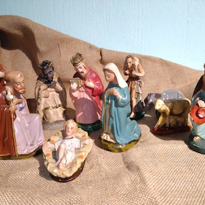 10 antique nativity figures, Holy Family. Plaster hand-painted, simple religios St Sulpice style, 70-100 years old partially restored. Italy