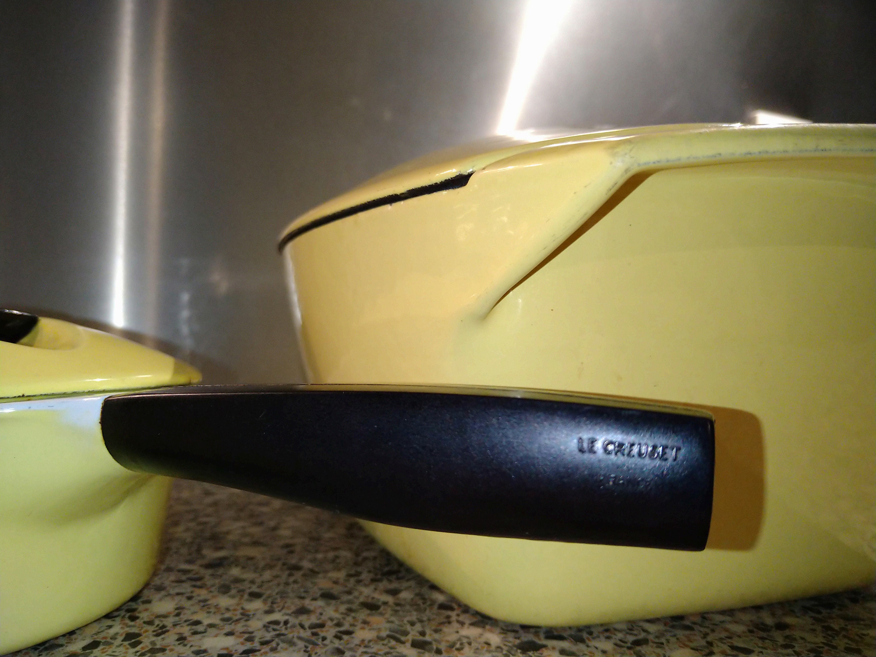 Cocotte Le Creuset Jaune – 4,5L – Design Raymond Loewy 1958 – Exceptionnelle