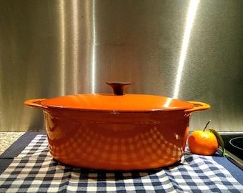 Cousances Le Creuset, Mandarin oval. Bräter Größe 9. Französischer Klassiker, 1970er. Rar. Sehr guter Zustand. Slow Food vintage. USA:DDP