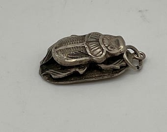 Pendentif Argent Massif 925 - Breloque Art Déco / Nouveau Style Scarabée