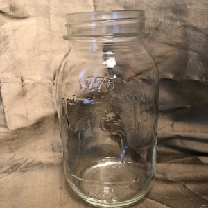 Vintage Liberty Bell Bi-Centenial 1776-1976 Clear One Quart Mason Jar