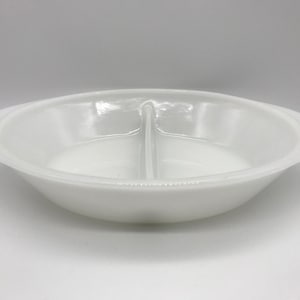 Vintage White GlasBake J2352 Divided Oval Bakeware