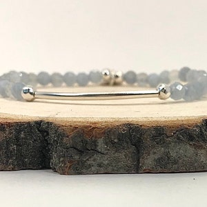 Aquamarine and Silver Stretch Bracelet-Healing Aquamarine Bracelet-Dainty Aquamarine and Hematite Bracelet