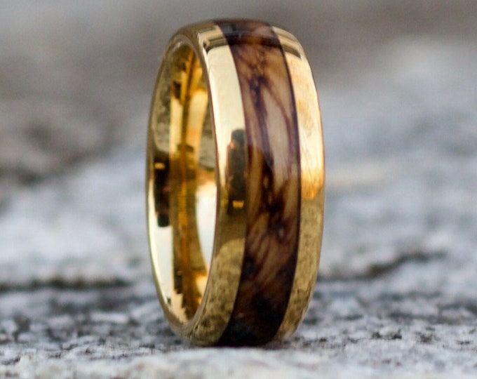 Gold Wedding Band, Mens Gold Wedding Band, Wood Wedding Ring, Whiskey Barrel Ring, Gold Tungsten Ring for Men, Wooden Jewelry