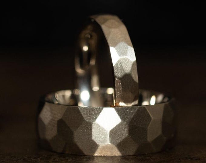 Silver Hammered Titanium Band with Machine Cut Finish, Men Women Silver Couples Ring, 4mm 8mm
