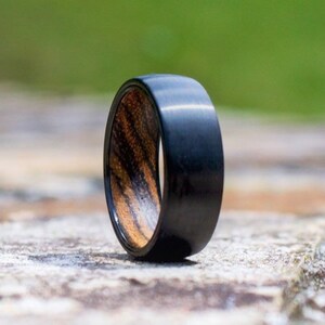 Wood Wedding Band Men, Wooden Ring, Wood Ring, Wood Wedding Ring, Mens Wooden Ring, Mens Ring, Black Wedding Band Wood, Wood Inlay Ring