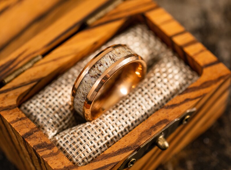 Rose Gold wedding Rings with Antler, Antler Ring, Rose Gold wood ring, Antler Band, Mens Wedding Band, Wedding Band set his and hers image 6
