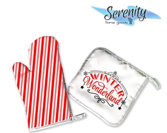 Winter Wonderland | Decorative Kitchen Hot Plate Pot Holder Oven Mitt Set | Christmas Stripes Snowflake