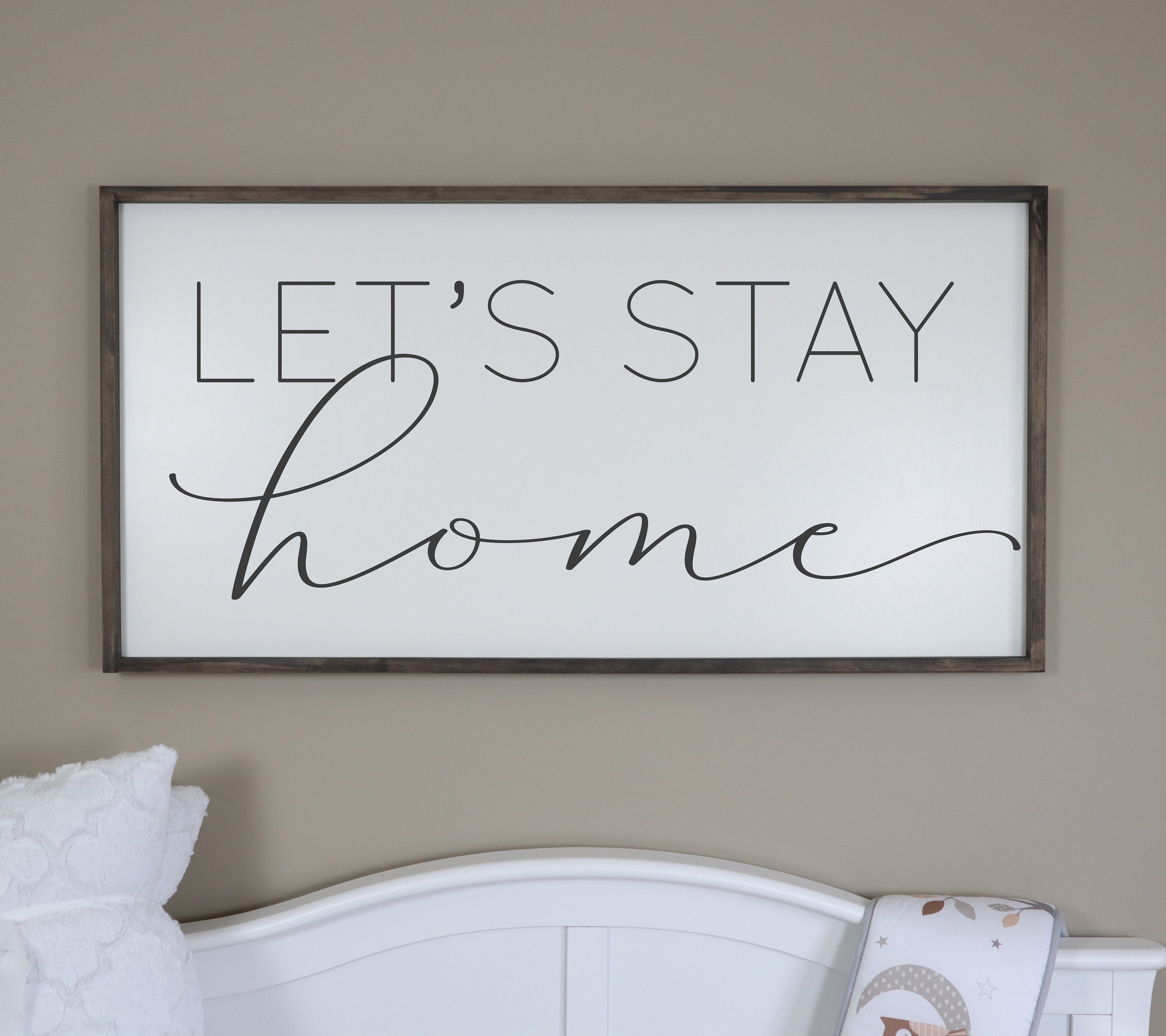 картинка stay at home. Stay home. Stay home - stay safe. Am stay home. Stay home stay at home.