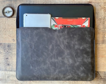 Custom Leather Sleeve Bag, MacBook Case, Laptop Bag, MacBook Sleeve, iPad Cases, iPad Sleeve, Portfolio Case, Custom Sleeve, Personalized