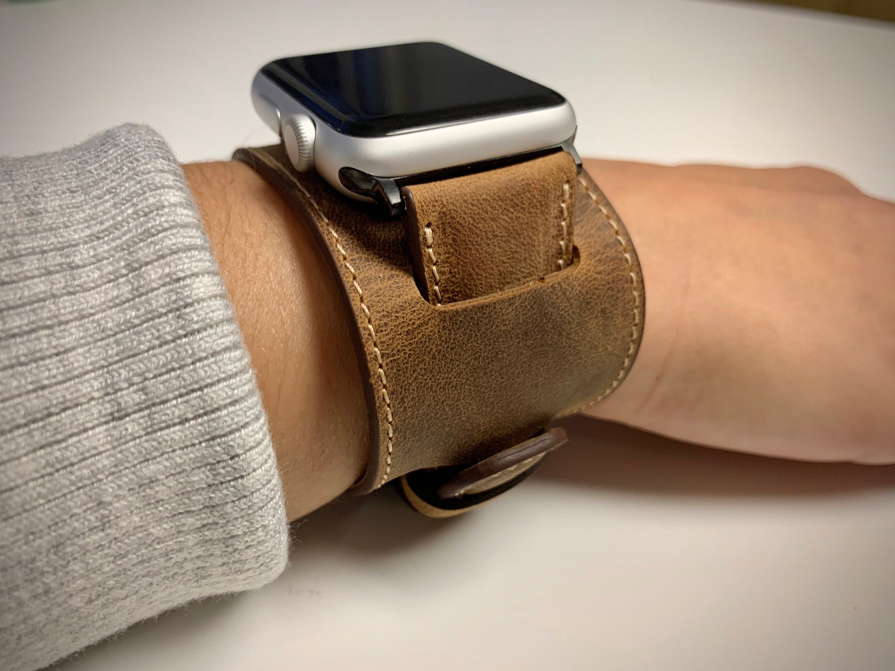 Fossil apple watch strap Outlet