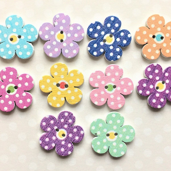 20 mm WOODEN SPOTTY DAISY Buttons x10, Cute flower shaped wooden buttons, flower buttons Button decorations, Flower style buttons