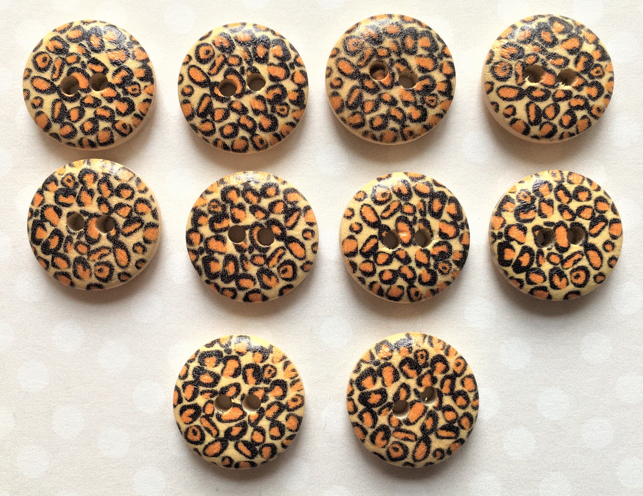 15 Mm LEOPARD PRINT BUTTONS X10 2 Hole Round Leopard Print | Etsy UK