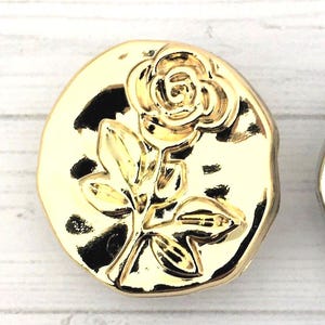 Rose design metal shank buttons 18mm and 23mm image 3