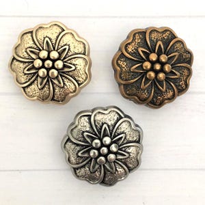 Flower design metal shank buttons 18mm