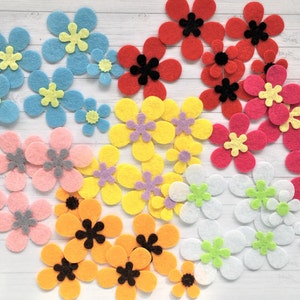 6 x FLEURS EN FEUTRE, Fleurs en feutre, Fleurs découpées, décoration florale, Formes de fleurs en feutre, Hauts de forme de cartes de fleurs en feutre.