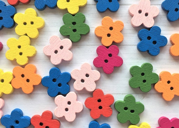 10mm WOODEN FLOWER BUTTONS X 10, Cute Flower Design Wooden Buttons,  Pink/red Mix Flower Buttons Button Decorations, Flower Style Buttons 