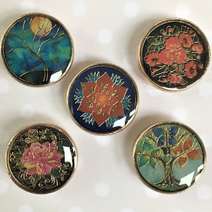 18mm METAL ENAMELLED SHANK Buttons, Pretty metal shank buttons. Tree, flower, peacock feather design buttons. Coat / jacket buttons.