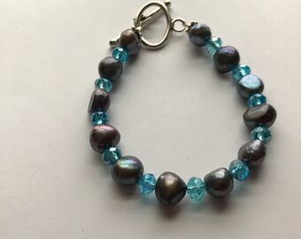 Bracelet Pearls and crystal