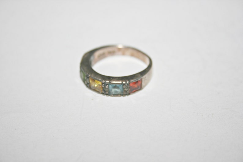 Size 5.5 Vintage Sterling Silver Multicolored Jeweled Gemstone Ring