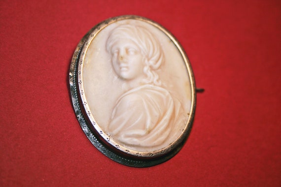 RARE 2" Antique French Dripstone Cameo Brooch of … - image 5