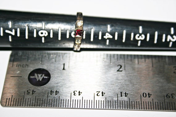 Size 5 - Vintage Sterling Silver Garnet Ring - image 2
