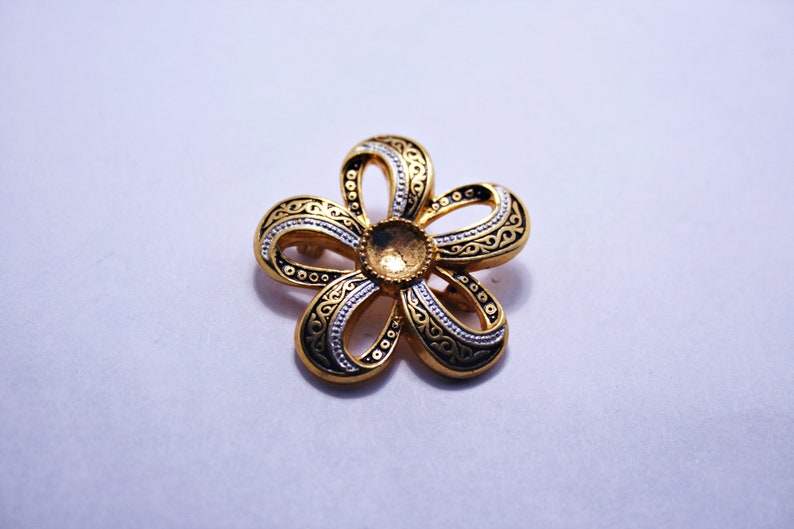 Vintage Damascene Style Flower Brooch