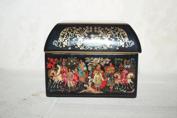 Vintage Limited Edition Russian Enchanted Princes… - image 9