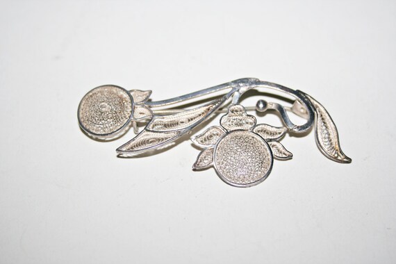 Vintage Sterling Silver Floral Filigree Brooch - image 4