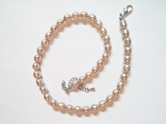 Vintage Faux Pearl Necklace - image 7