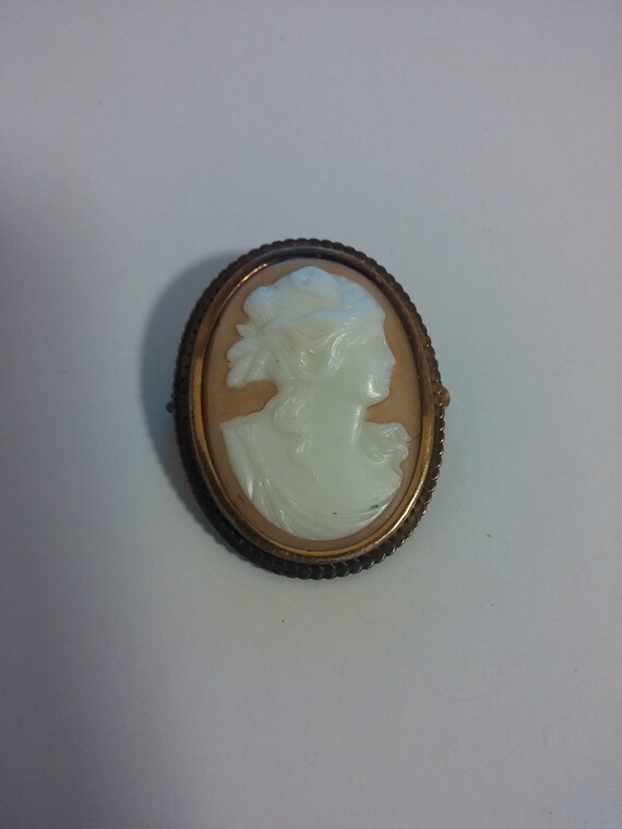 Art Deco Czech Glass Psyche Cameo Brooch - image 3