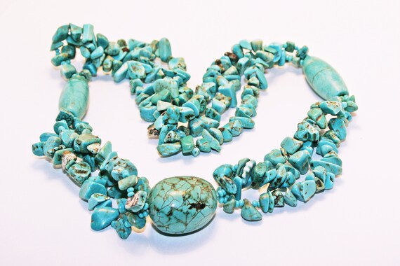 Vintage Southwestern Turquoise Howlite Necklace - image 1