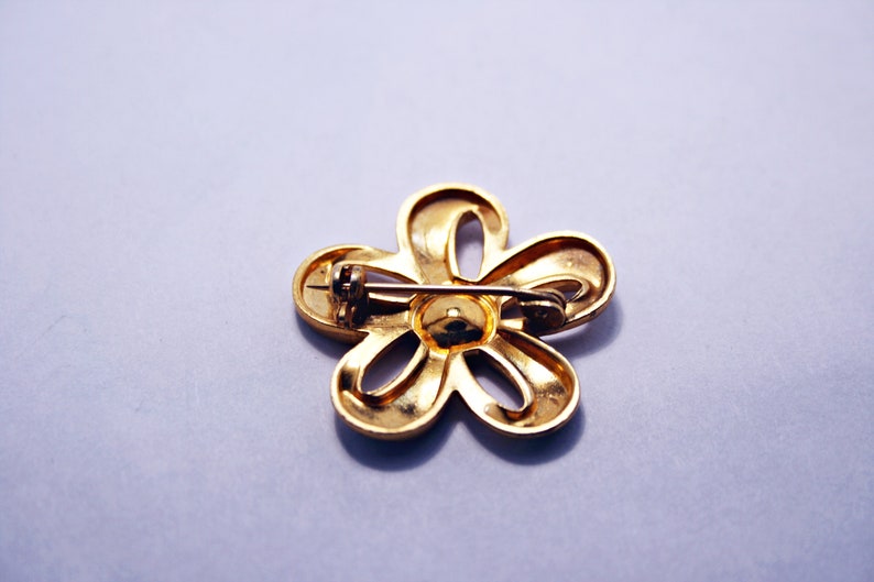 Vintage Damascene Style Flower Brooch