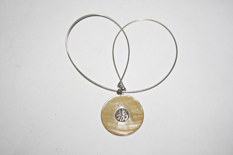 Vintage Sterling Silver Asian Character MOP Pendant Necklace