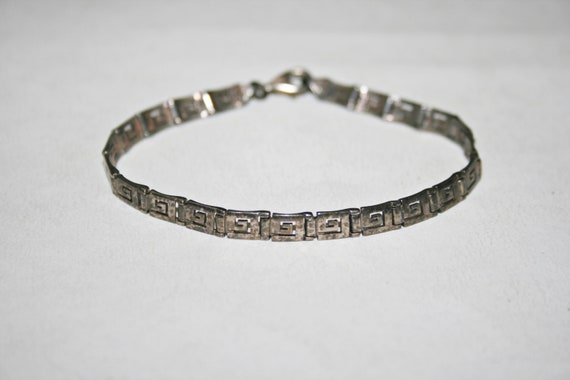Vintage Sterling Silver Greek Key Chain Bracelet - image 4