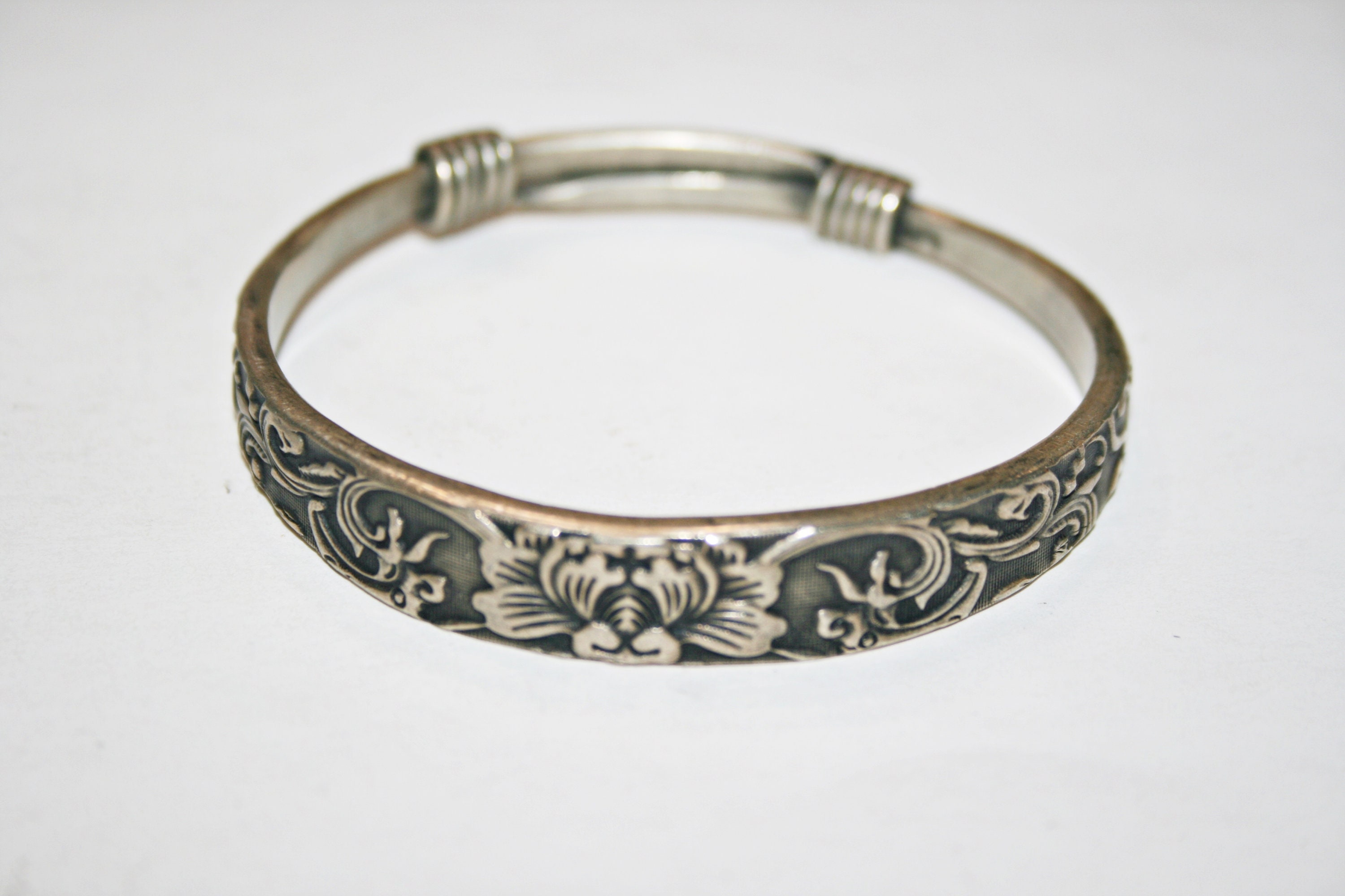 Vintage Asian Silver Tone Bangle Bracelet - Etsy Vintage Asian Silver Tone Bangle Bracelet - Etsy
