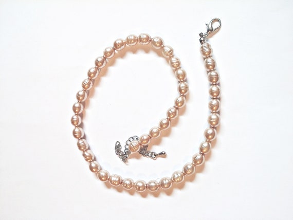 Vintage Faux Pearl Necklace - image 2