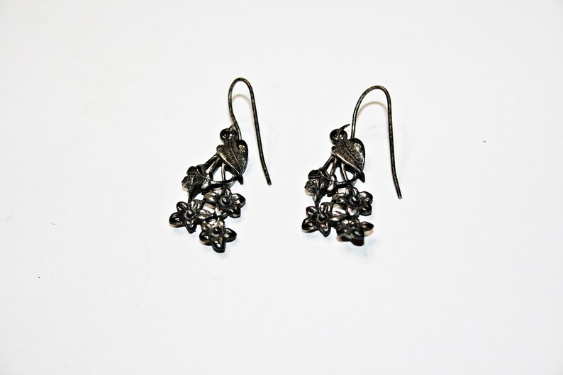 Vintage Sterling Silver Floral Drop Earrings
