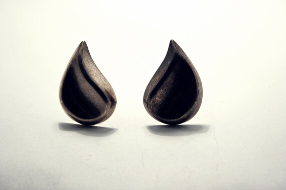 Large Modernist Sterling Silver Clip on Earrings - image 3