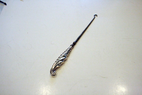 Antique Sterling Silver Button Hook - image 9