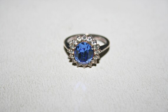 Size 7 - Vintage Sterling Silver Jeweled Ring - image 3